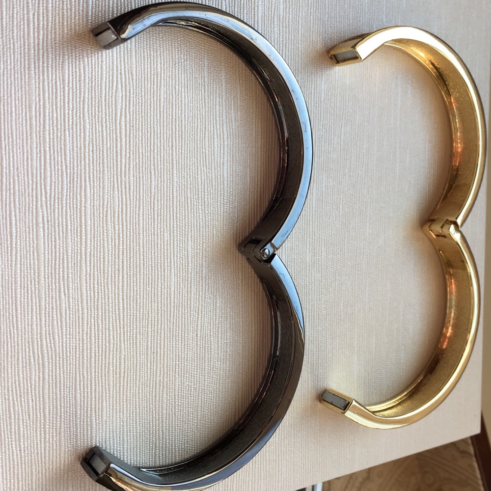 Set of two shimmery bracelets - Picture 4 of 8